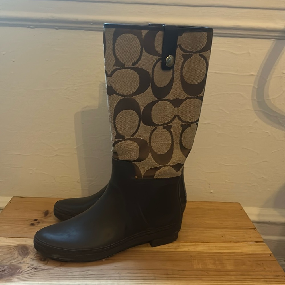 Coach Polly rain boot. Khaki and chocolate brown monogram.